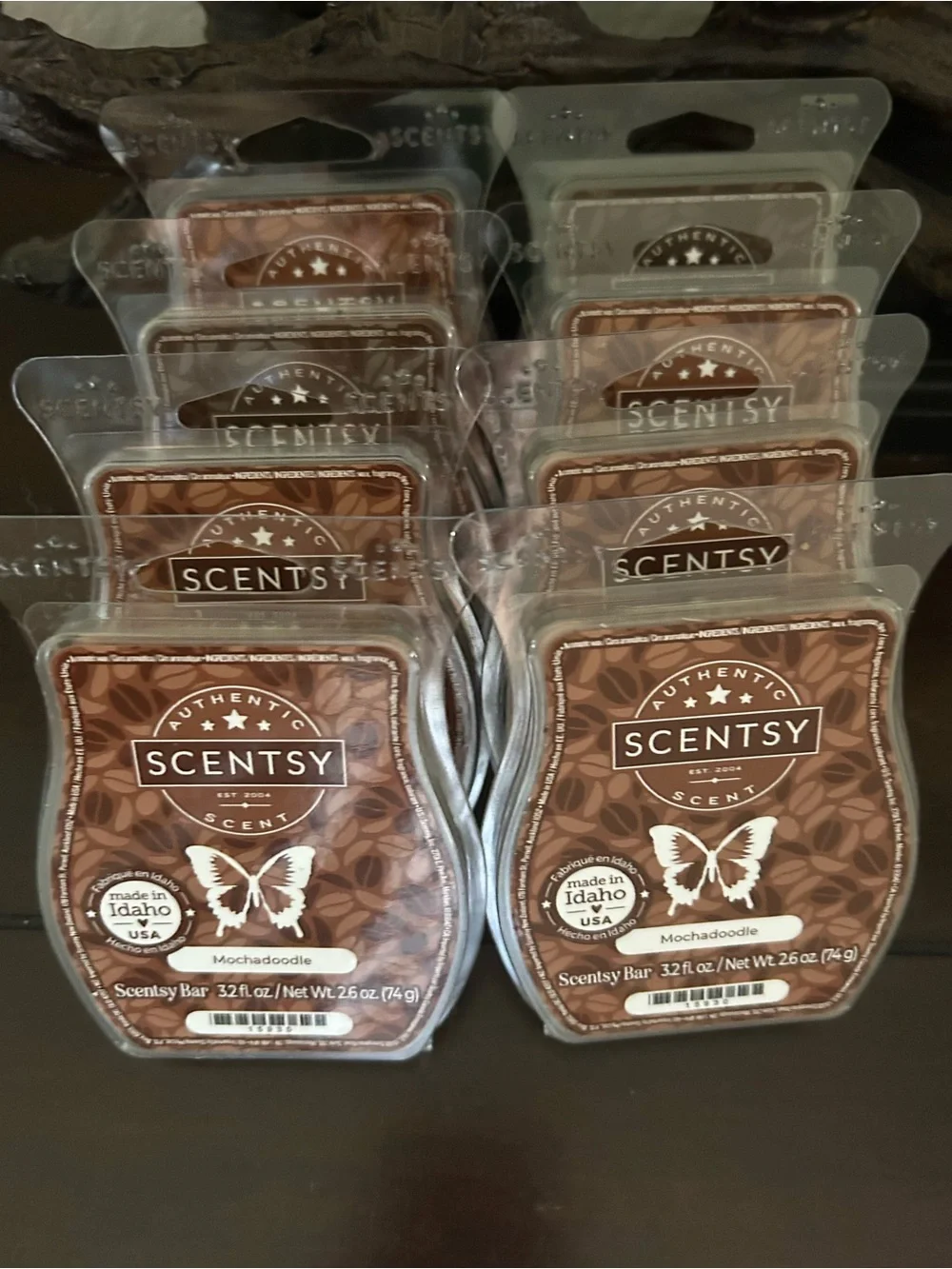 Scentsy Mochadoodle Wax Melt Bars - Brown and Cream Packaging. (bundle of 8)